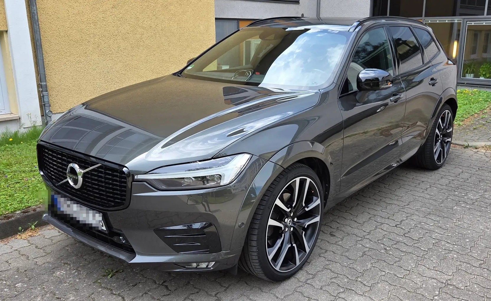 Volvo XC60 B5 D AWD Geartronic R-Design